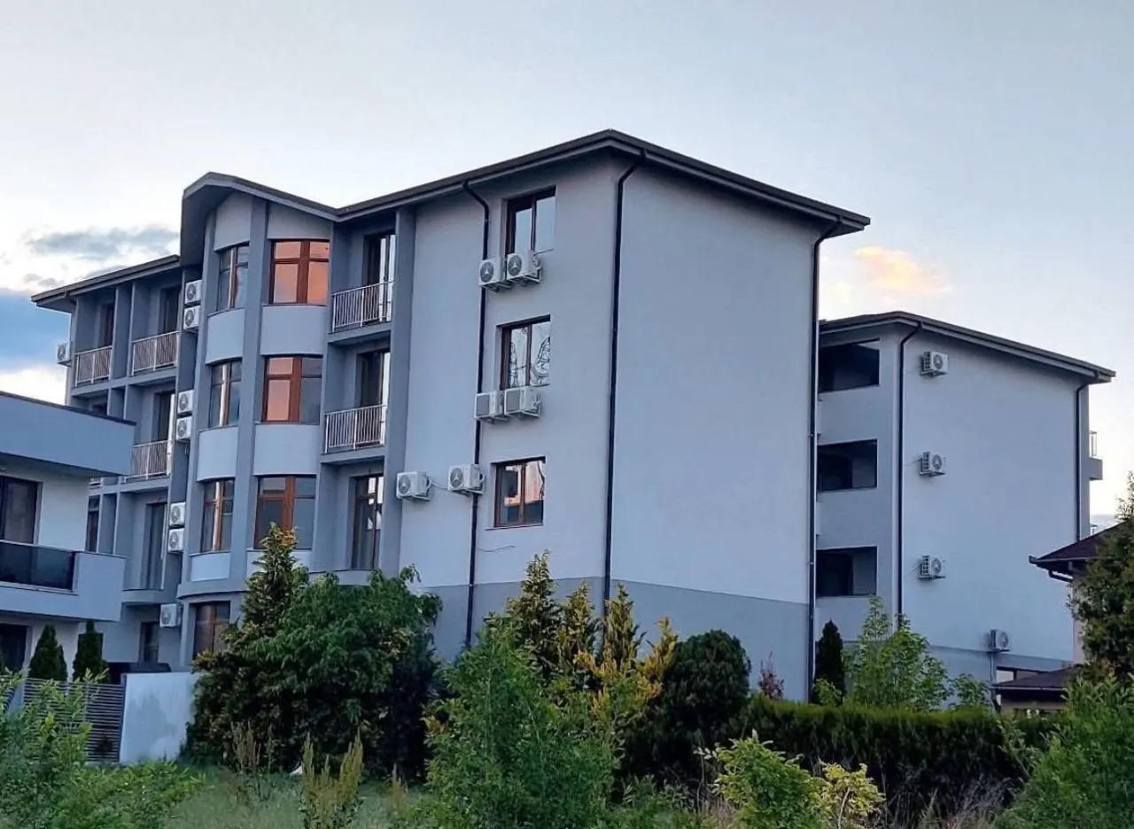 Clădirea Techirghiol Senior Residence, văzută din stradă